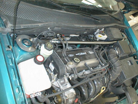 Barra duomi Ford Focus 1.6 16v (>'98